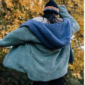 Worn Twice Urban Outfitters Carmella Teddy Jacket